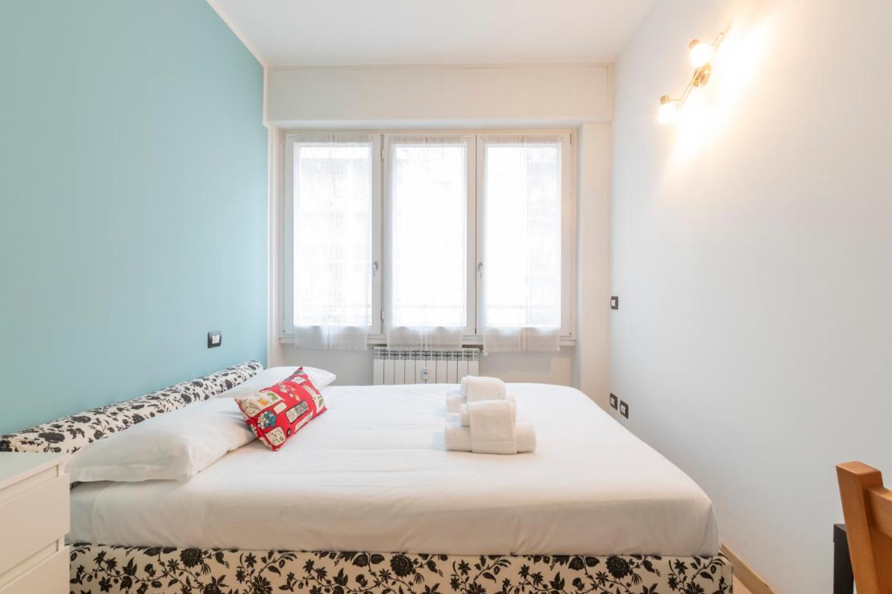 Luxury Apartment Near Bocconi Zamenhof 7 Milão Exterior foto