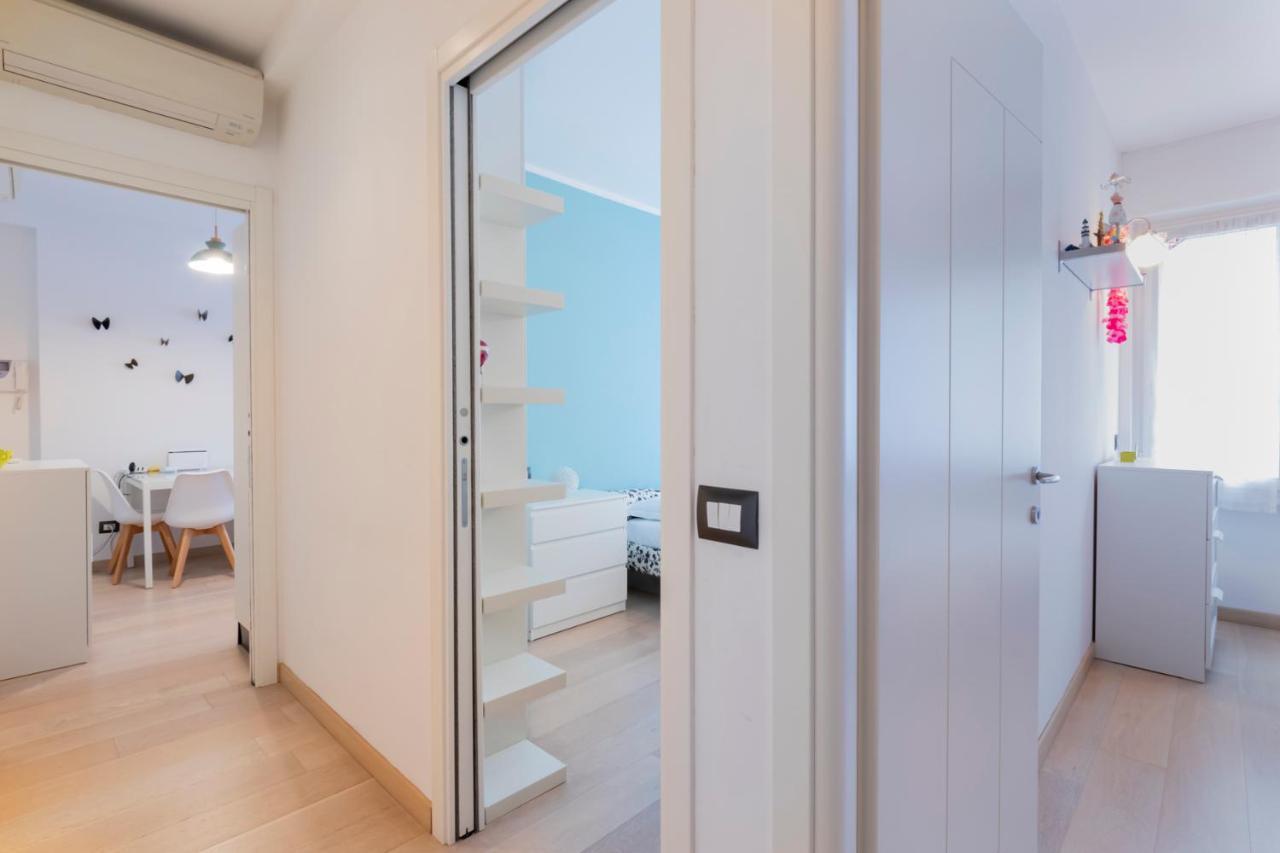 Luxury Apartment Near Bocconi Zamenhof 7 Milão Exterior foto